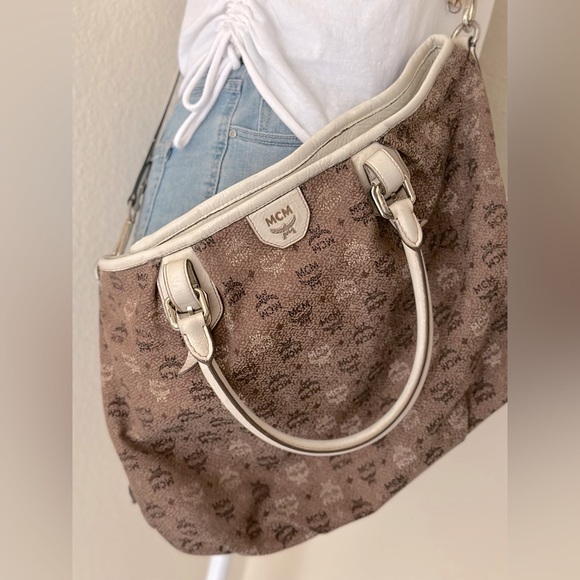 🔥Vintage MCM Brown Canvas Crossbody - Picture 13 of 16